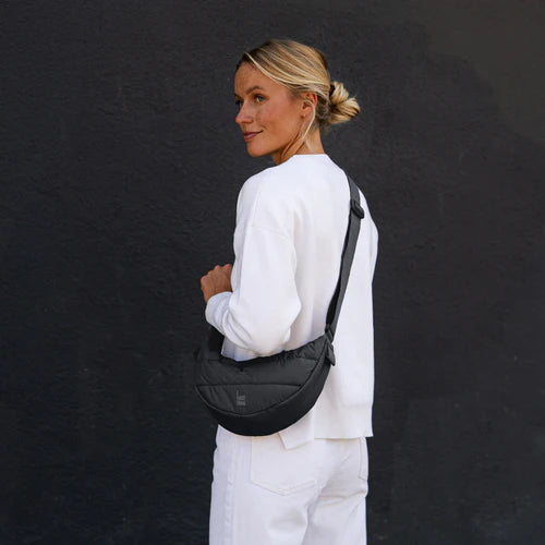 GOT BAG || PUFFER MOON BAG SMALL