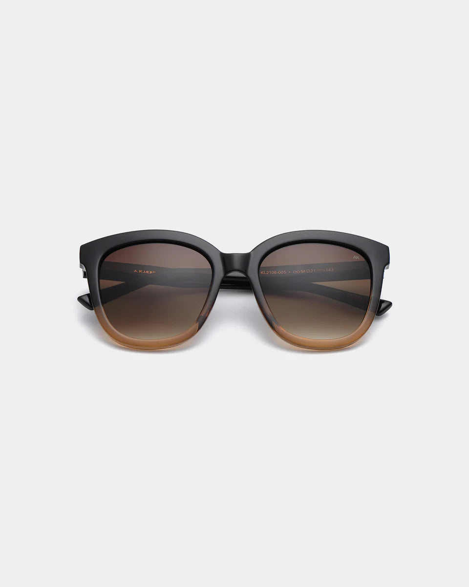A.KJAERBEDE II BILLY BLACK/BROWN TRANSPARENT