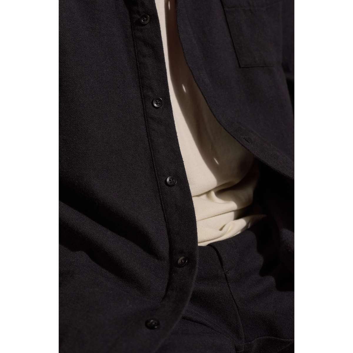ABOUT COMPANIONS || SIMON SHIRT BLACK ECO FLANNEL