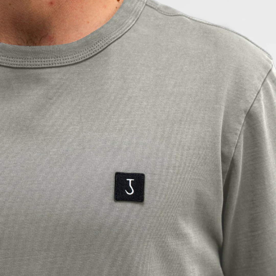BUTCHER OF BLUE || ARMY TEE SEAL GREY
