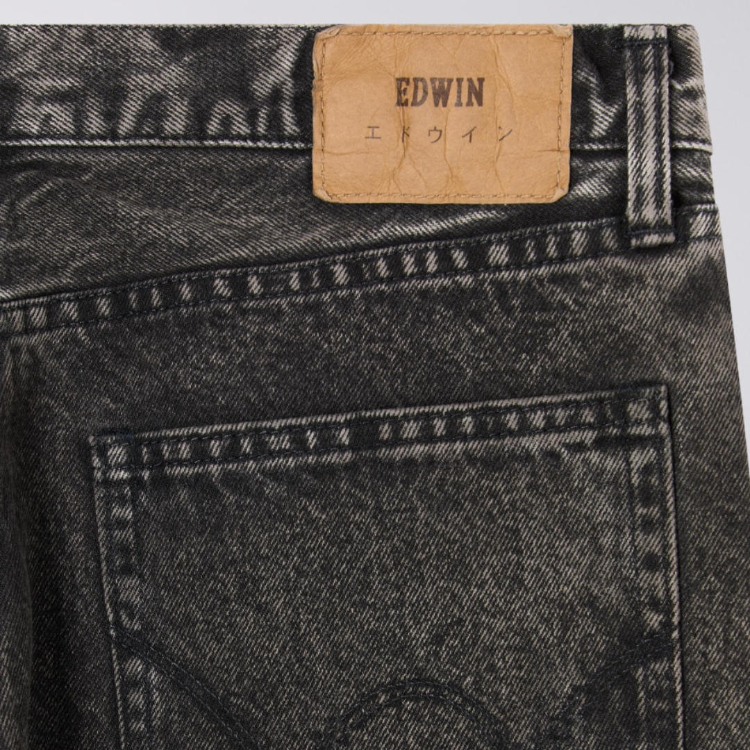 EDWIN || LOOSE FIT BLACK MID DARK USED