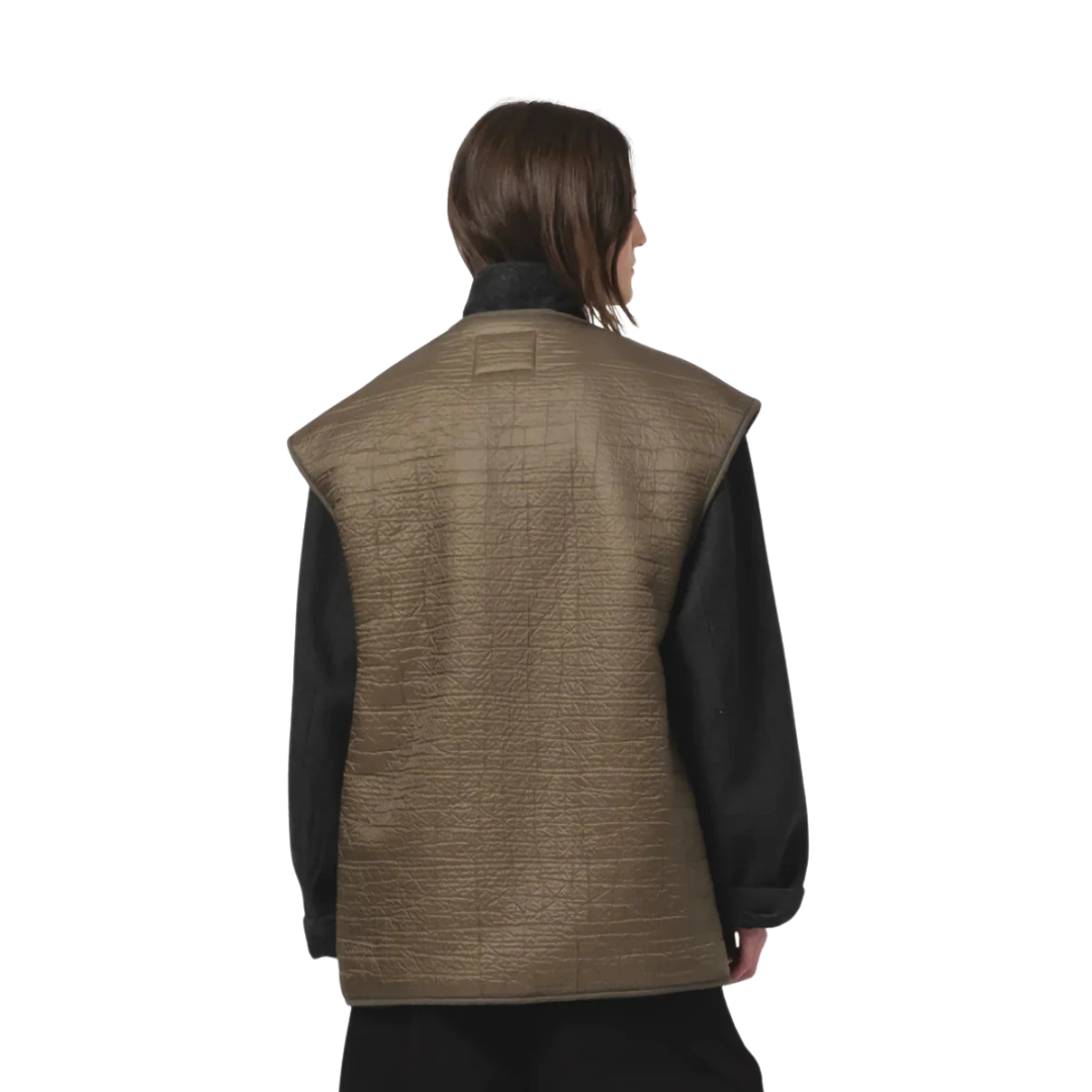 GIRLS OF DUST || RIDGE VEST Fossil Green/Off White