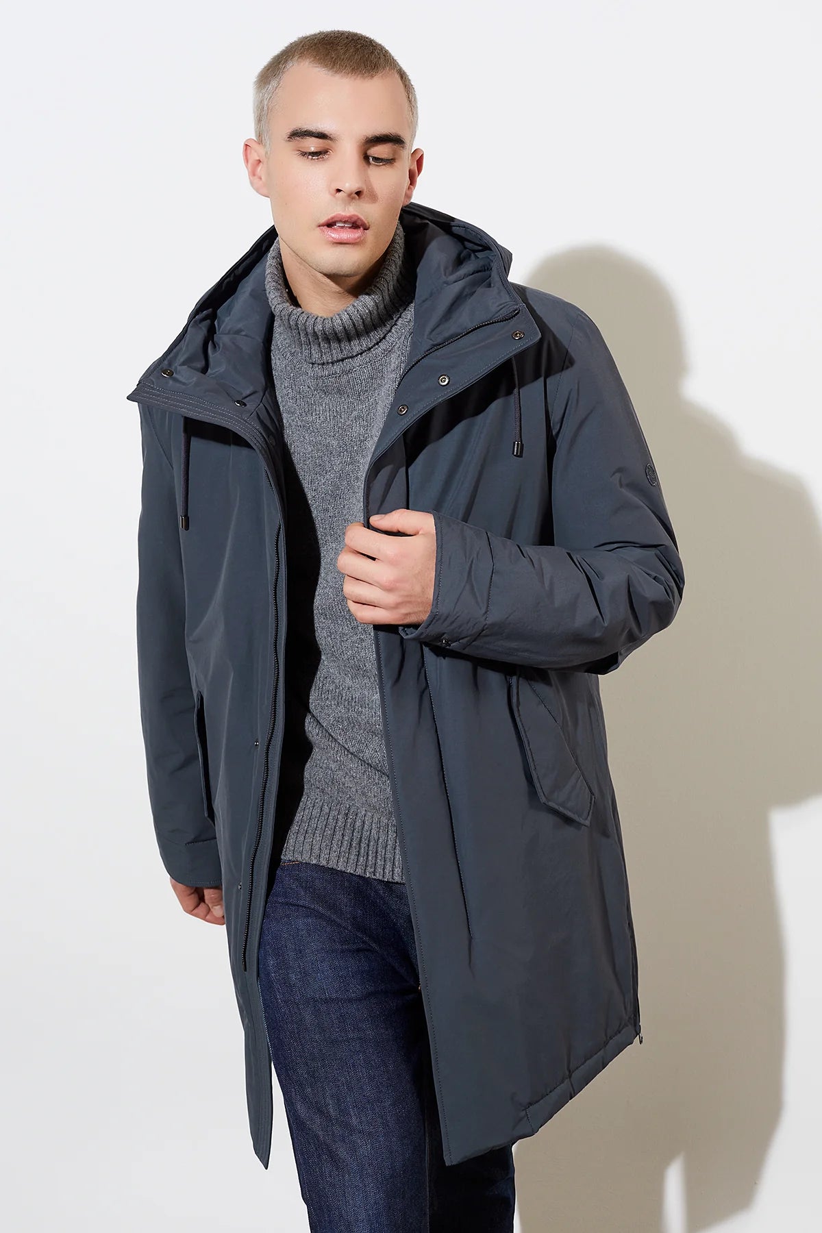 LANGER & CHEN || PARKA DARKIN