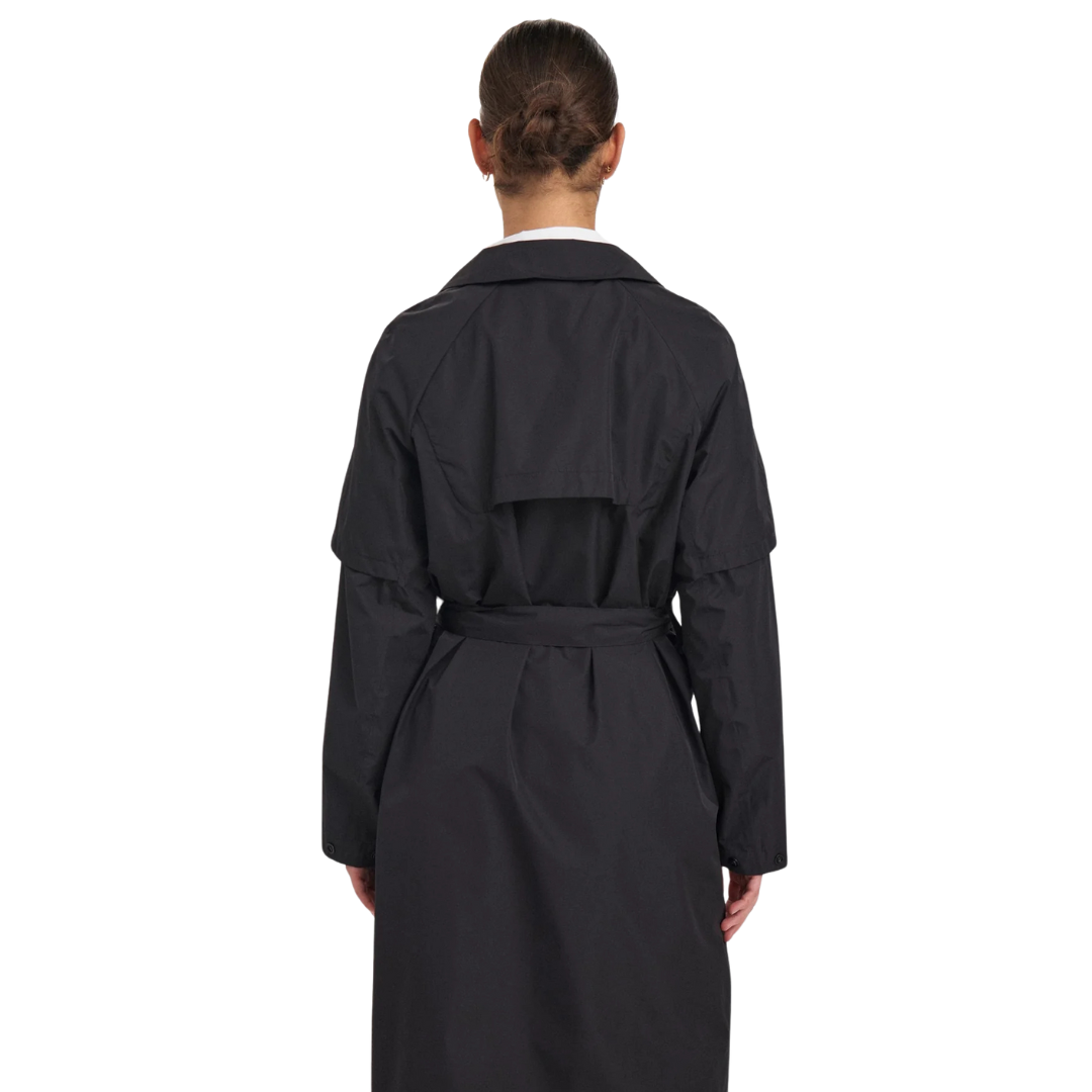 NÜMPH || NUNIDA FUNCTIONEL JACKET Caviar