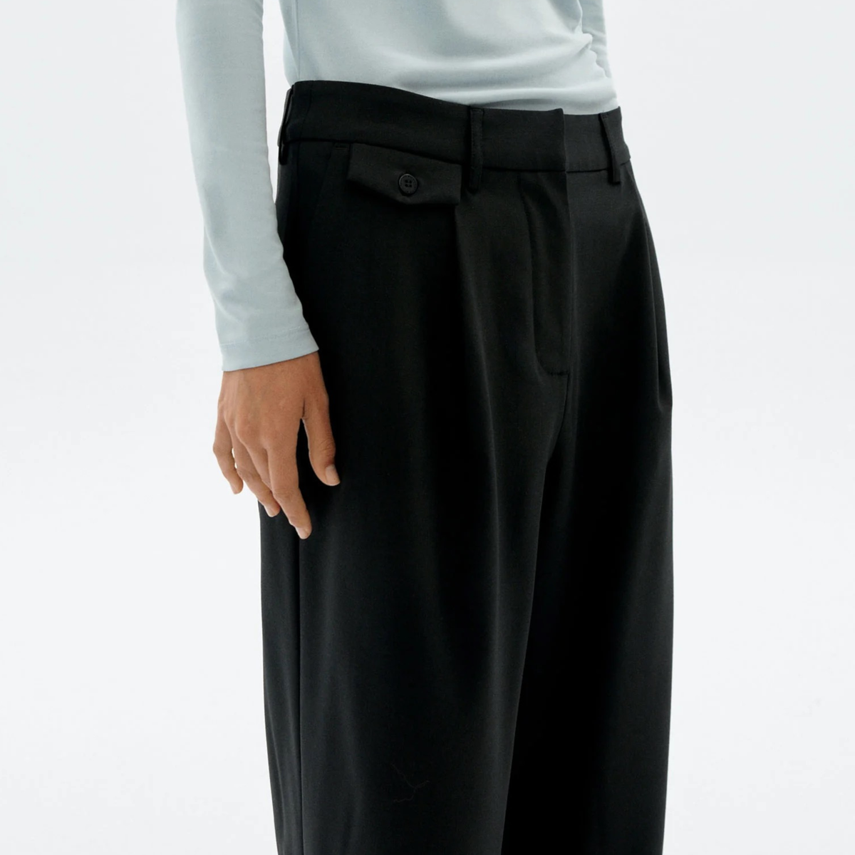 THINKING MU || PAT PANTS BLACK WOMAN