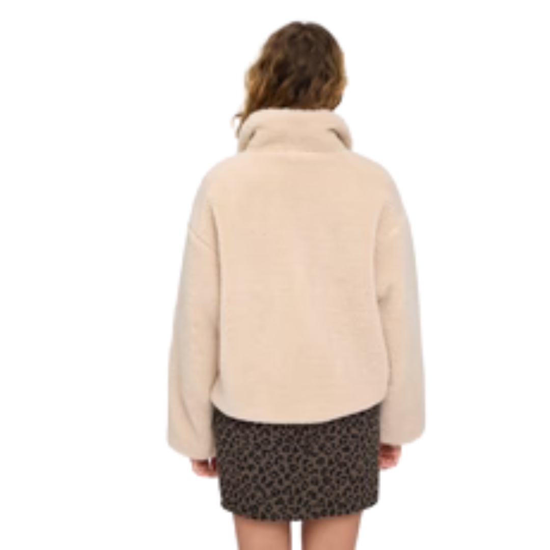 MAZINE || FAUX-FUR BUTTON JACKET Natural