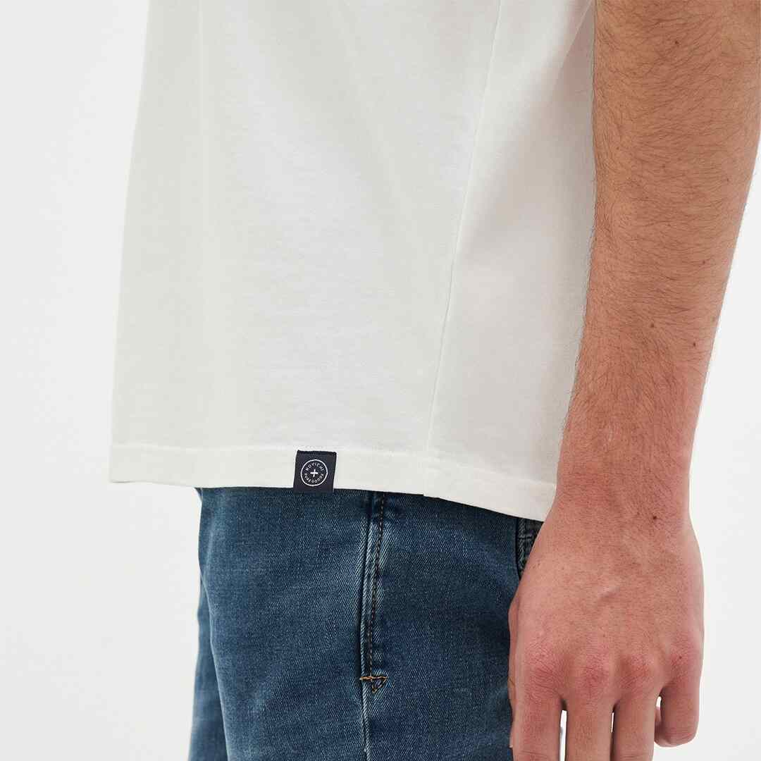 KUYICHI || LIAMPO TEE
