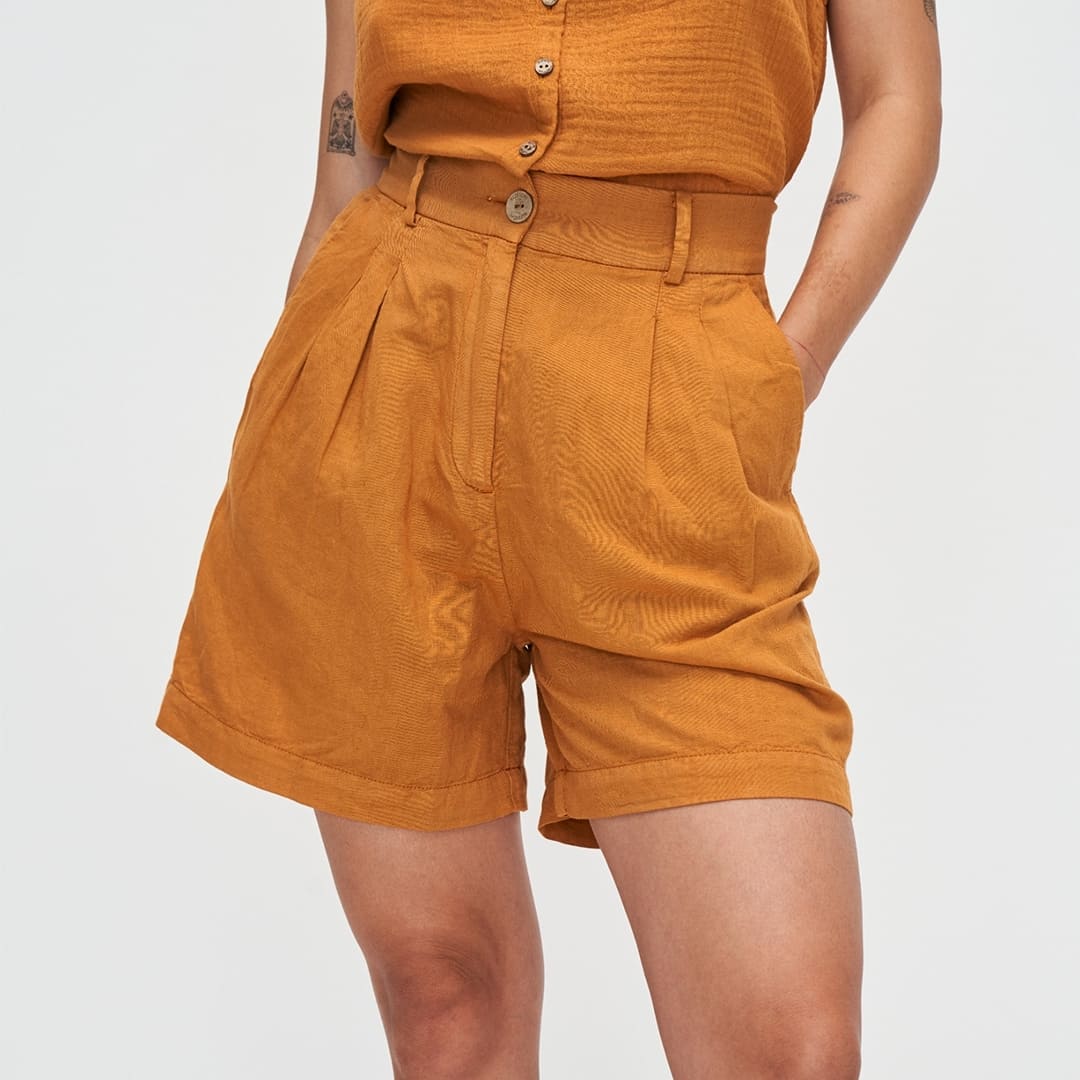 KUYICHI || SOFIA SHORTS