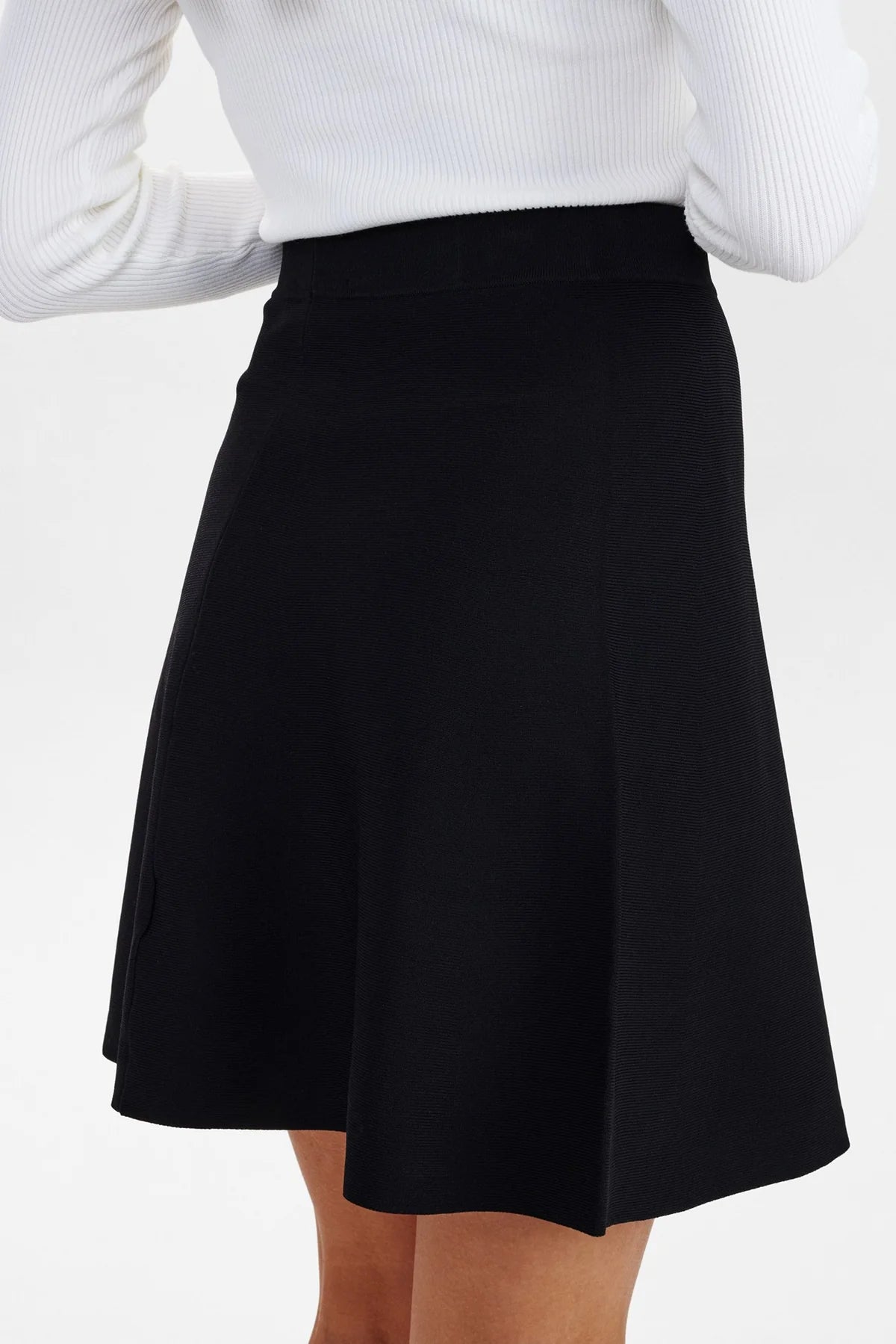 NÜMPH || NULILLYPILLY SKIRT CAVIAR