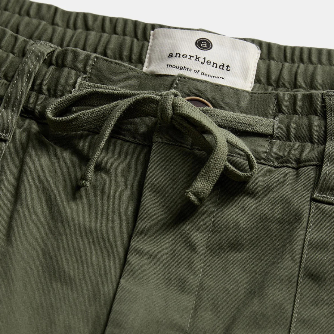 ANERKJENDT || AKJAKOB FATIQUE COTTON PANTS OLIVINE