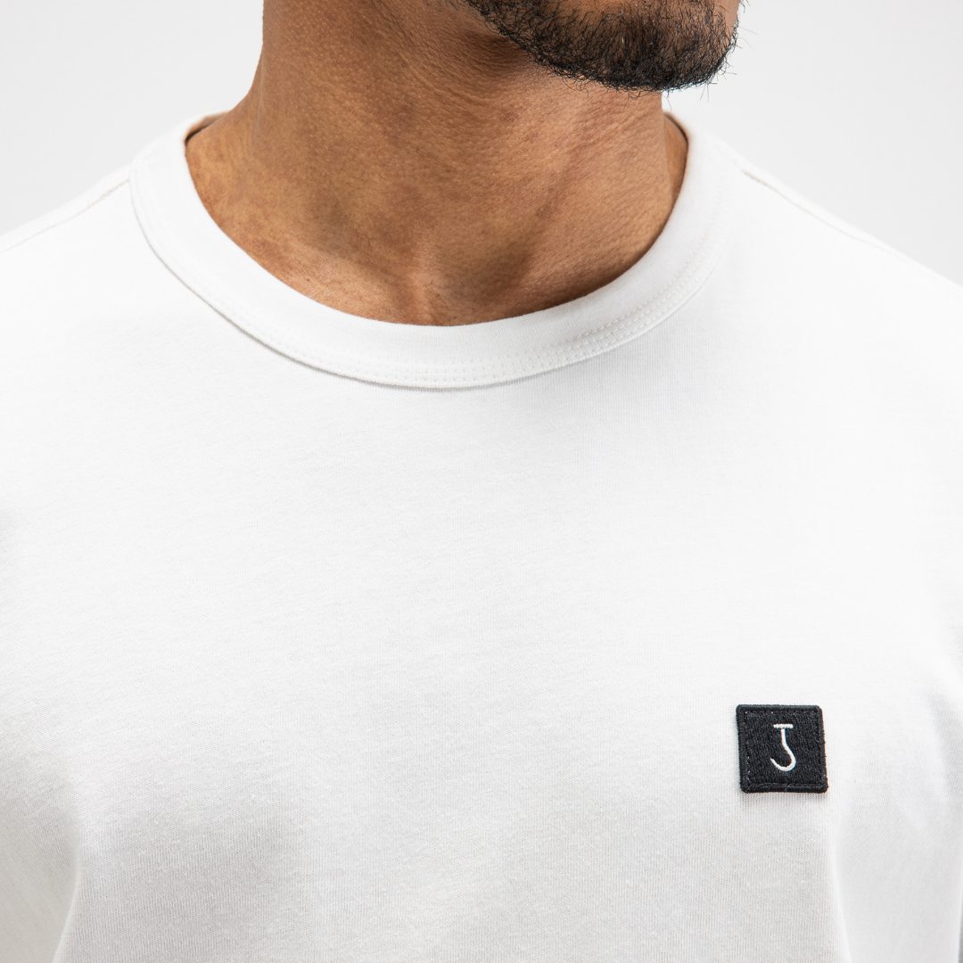 BUTCHER OF BLUE || ARMY TEE OFF WHITE