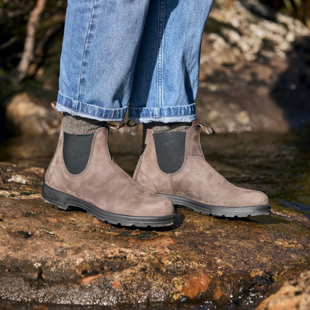 BLUNDSTONE || 2345 BROWN NUBUCK