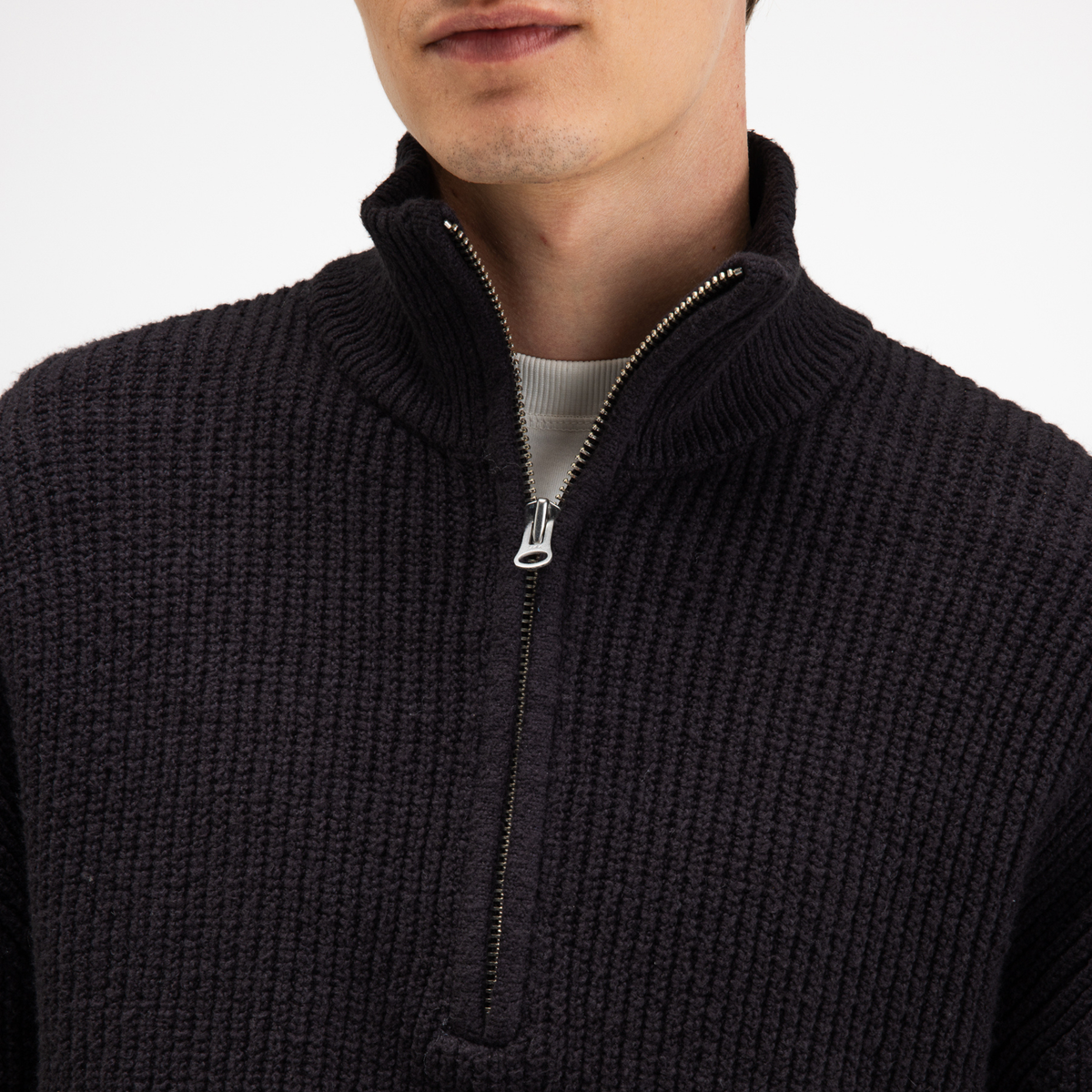 BUTCHER OF BLUE || MARKET HALF ZIP TOPAZ BROWN