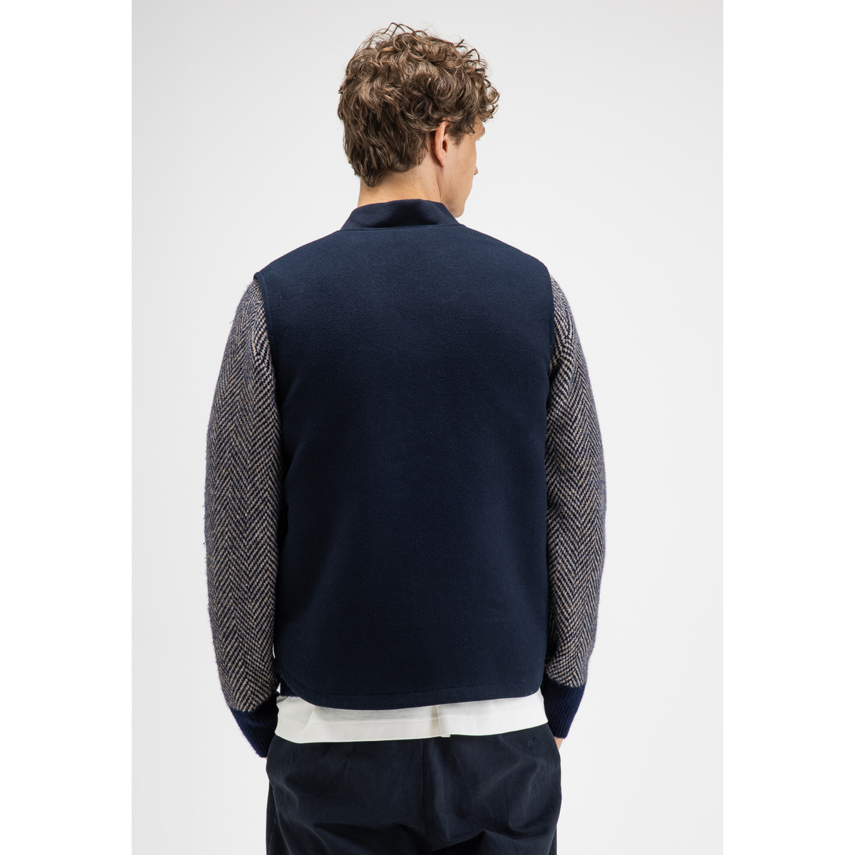 BUTCHER OF BLUE || MEN DASH WOOL VEST ALASKA BLUE