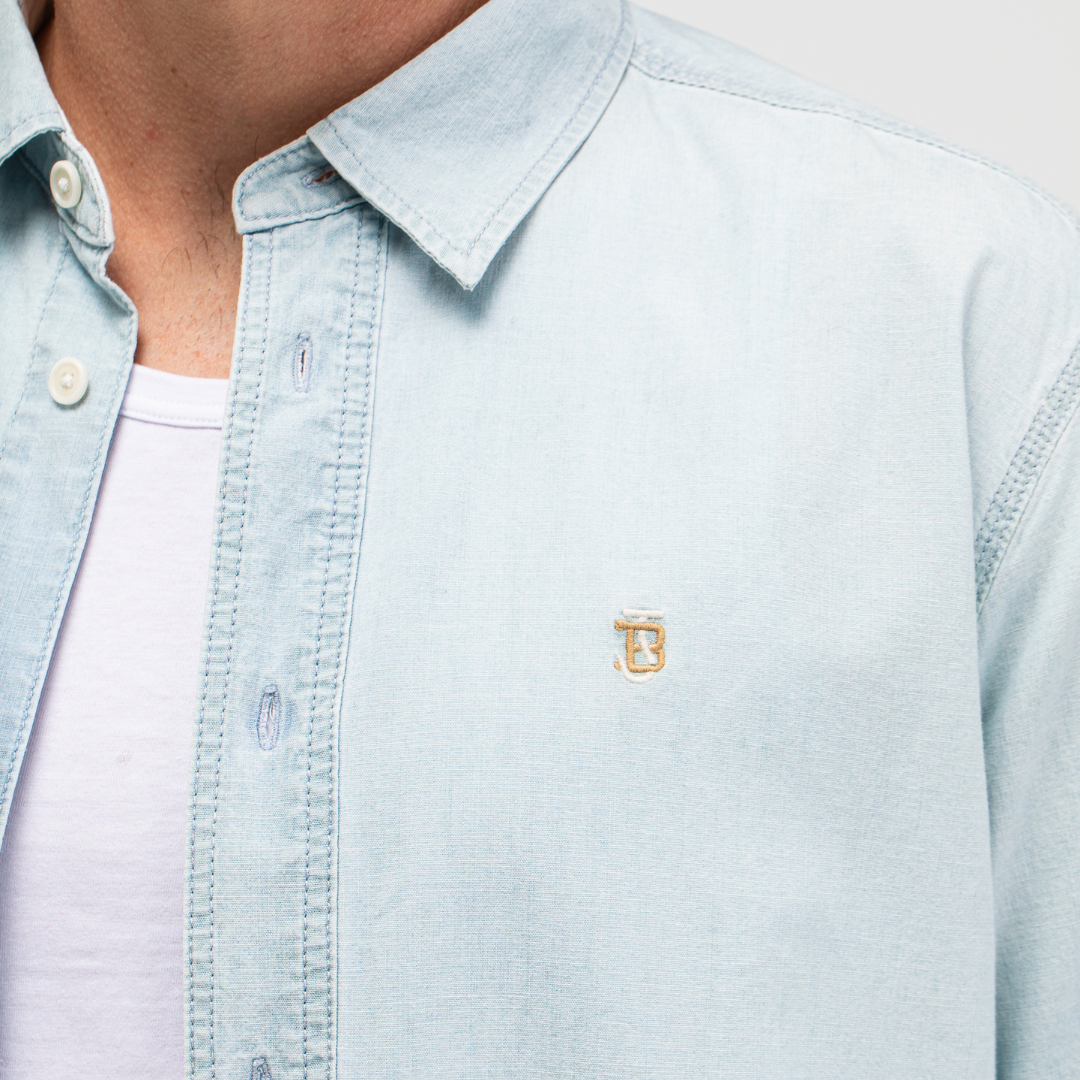BUTCHER OF BLUE || UPTON CHAMBRAY SHIRT SHARK BLUE