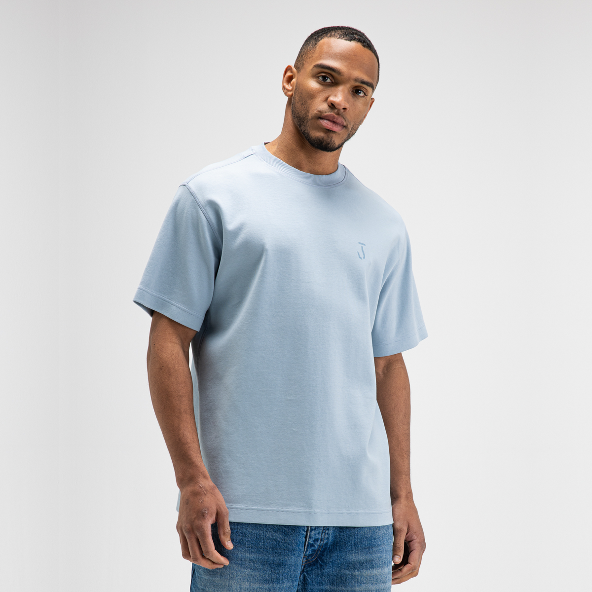 BUTCHER OF BLUE || MERCER LOOSE TEE SHARK BLUE