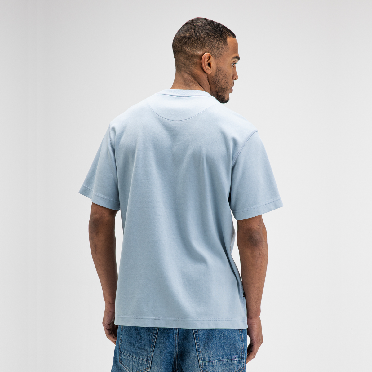 BUTCHER OF BLUE || MERCER LOOSE TEE SHARK BLUE