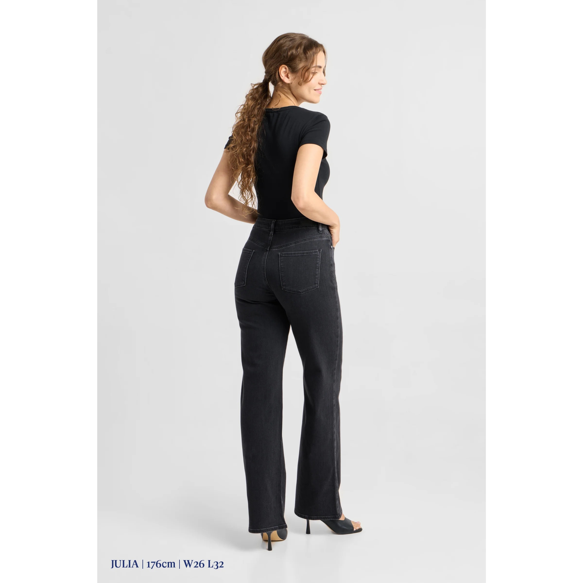 DAWN || DEW FLARED BLACK DENIM