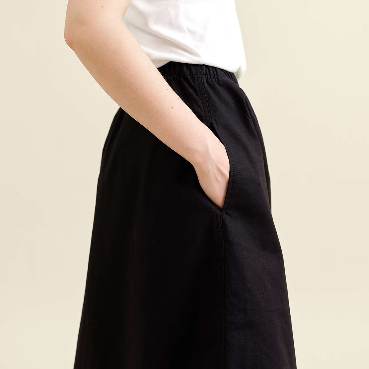 DAWN || JULI BALLOON SKIRT BLACK