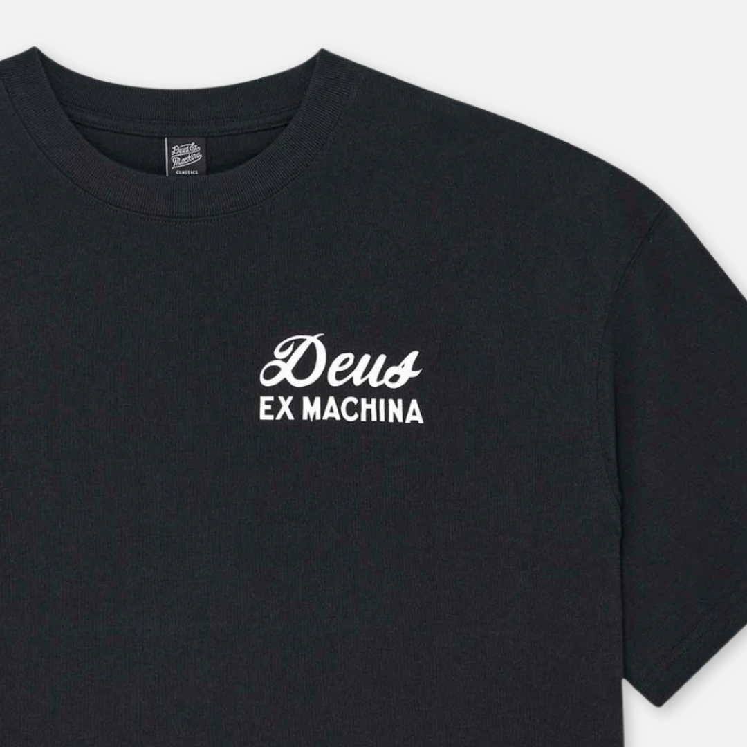 DEUS EX MACHINA || SEOUL SIGN TEE BLACK