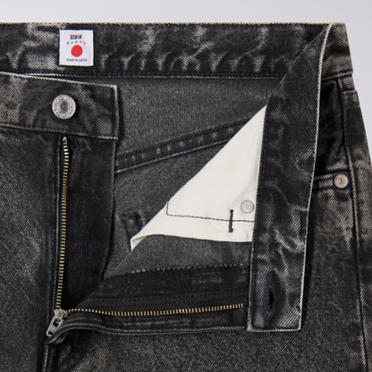 EDWIN || REGULAR STRAIGHT BLACK MID DARK USED