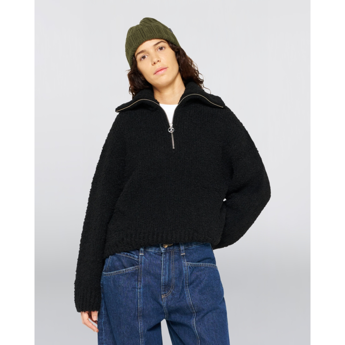 EDWIN || W' NEVA SWEATER BLACK GARMENT WASHED