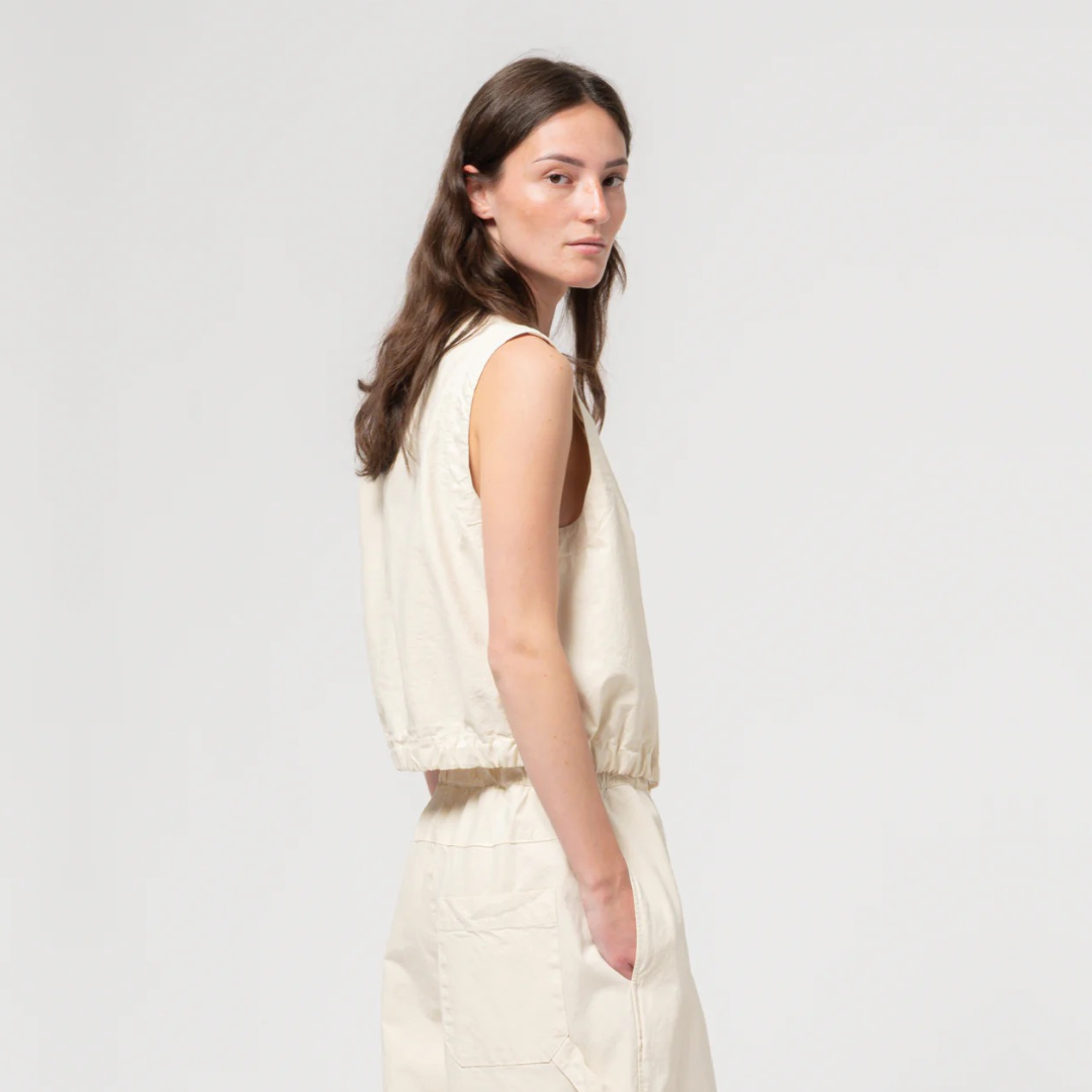 GIRLS OF DUST || SLEEVELESS CROP TOP WHEAT