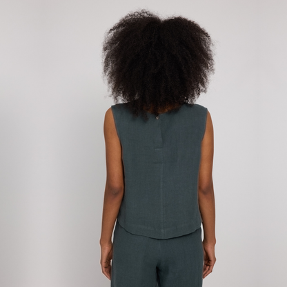 MAZINE || WOMANS LINEN TOP BOTTLE