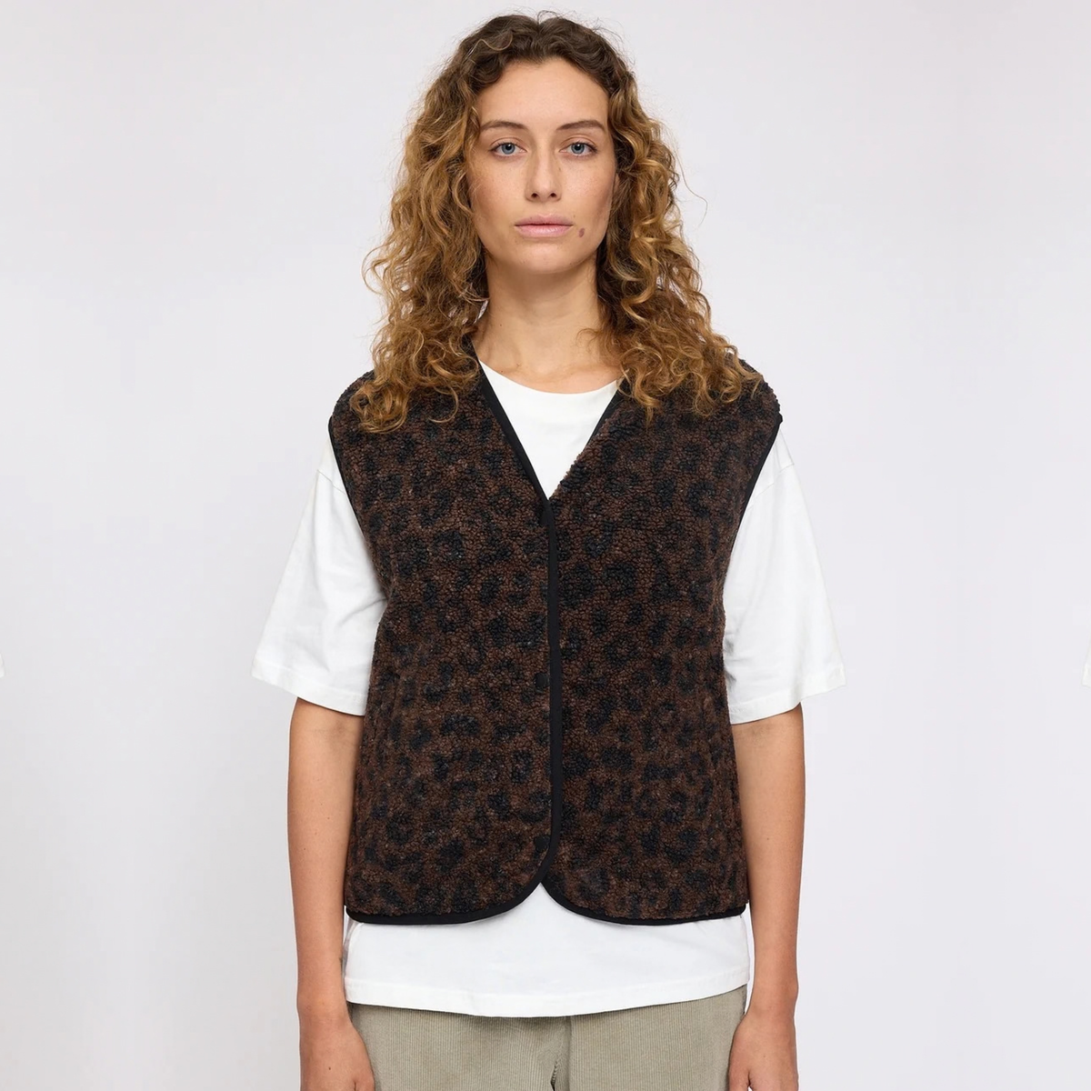 MAZINE || PRINTED TEDDY-FLEECE VEST CHOCOLATE BROWN/PRINTED