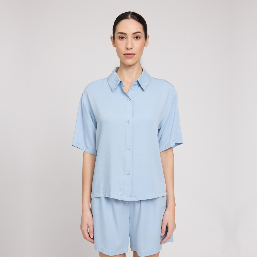 MAZINE || WOMANS SHORT SLEEVE VISCOSE SHIRT PASTEL BLUE