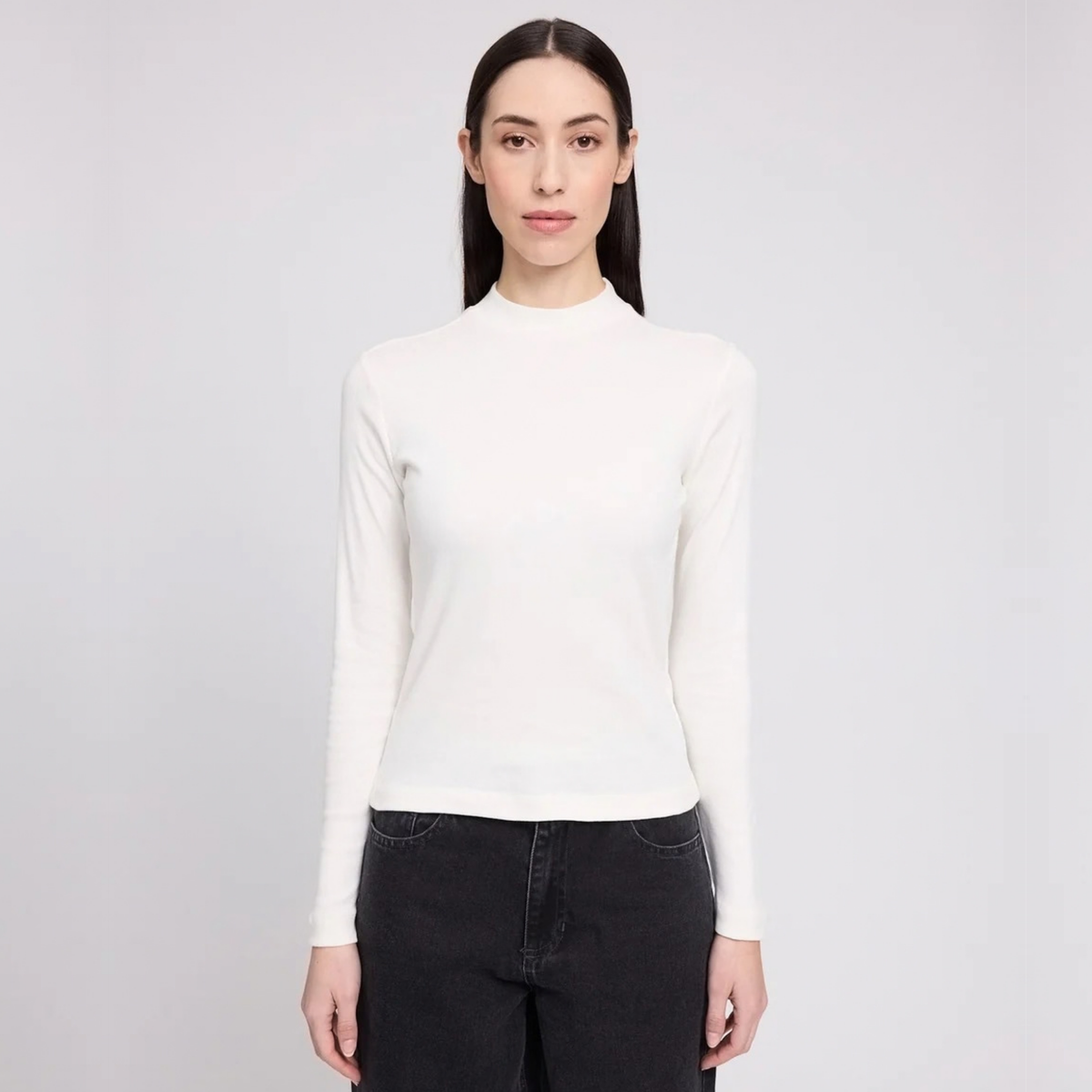 MAZINE || WOMEN BASIC TURTLENECK LONGSLEEVE OFFWHITE
