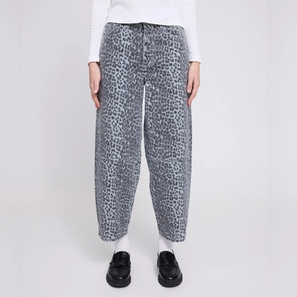 MAZINE || WOMEN PRINTED BARREL LEG DENIM PANTS