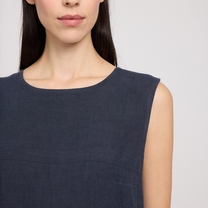 MAZINE || WOMANS LINEN TOP INK BLUE