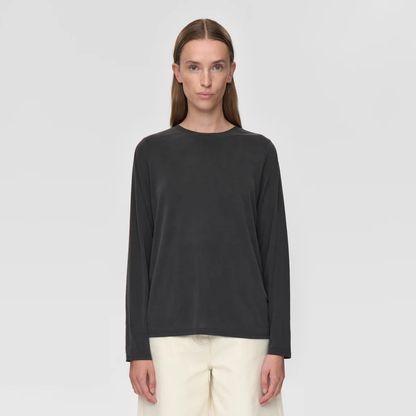 MINIMUM || MARGOT TEE BLACK WOMAN