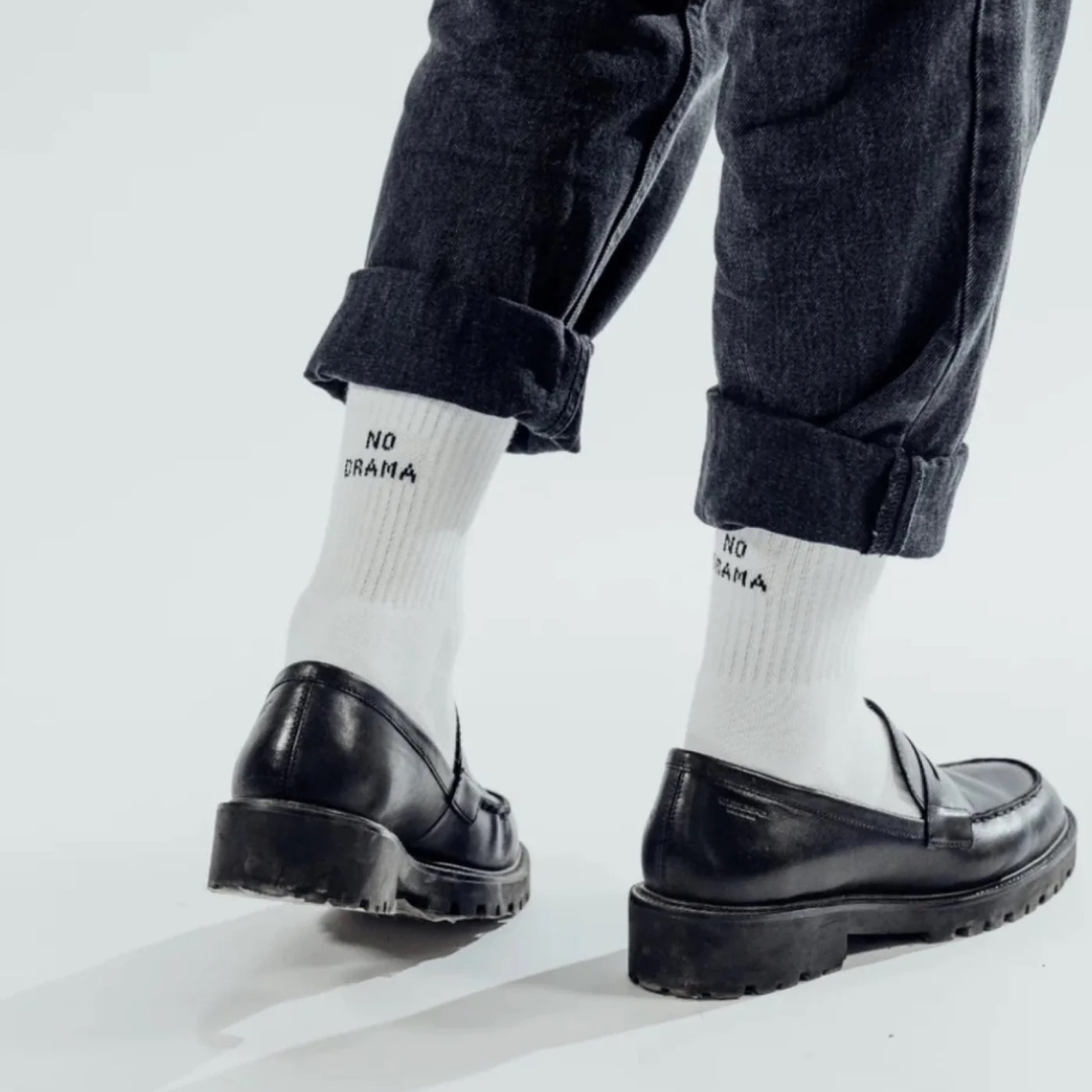 NBDC || NO DRAMA SOCKEN WHITE BLACK