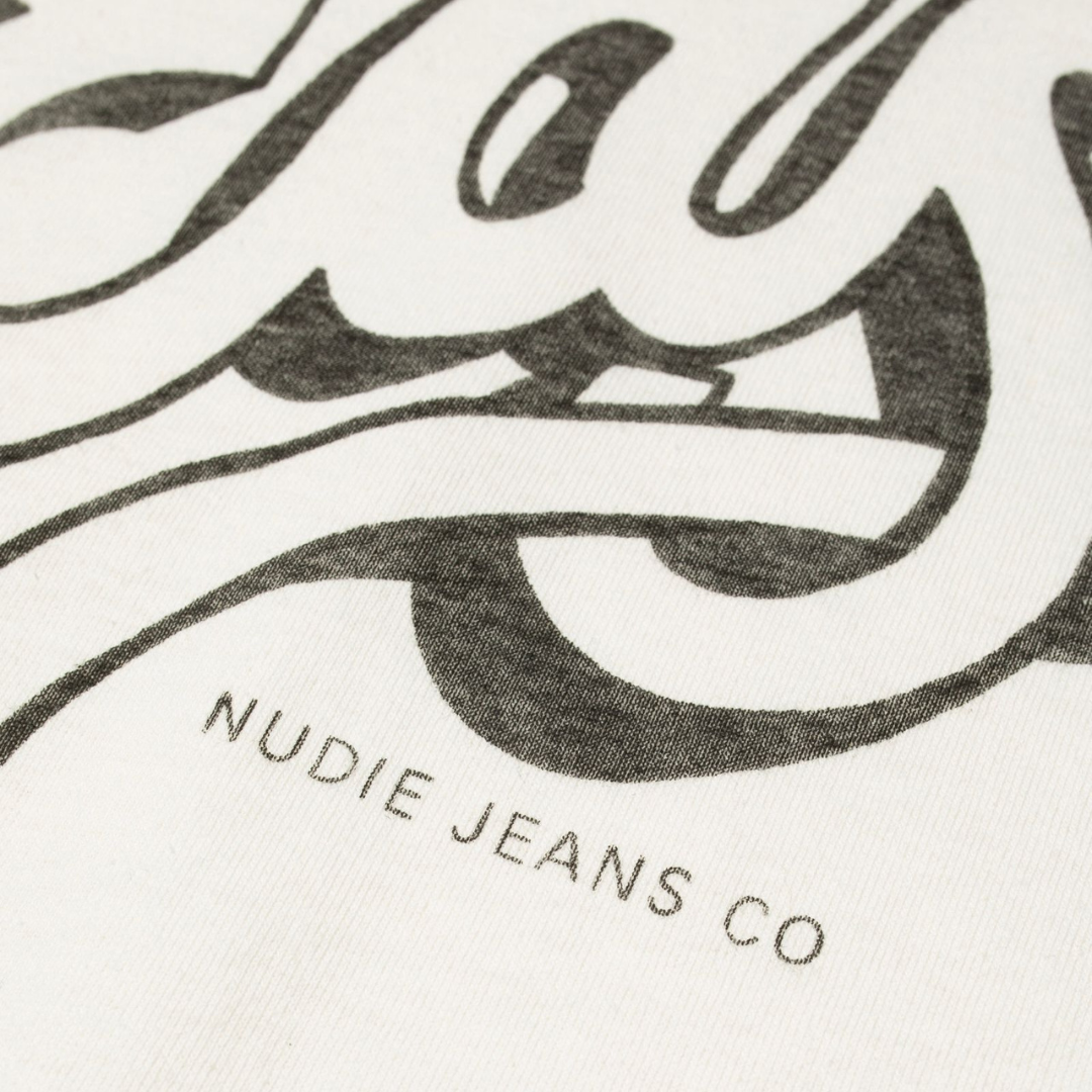 NUDIE JEANS || ROY RAGLAN T-SHIRT TAKE IT EASY OFF WHITE/BLACK