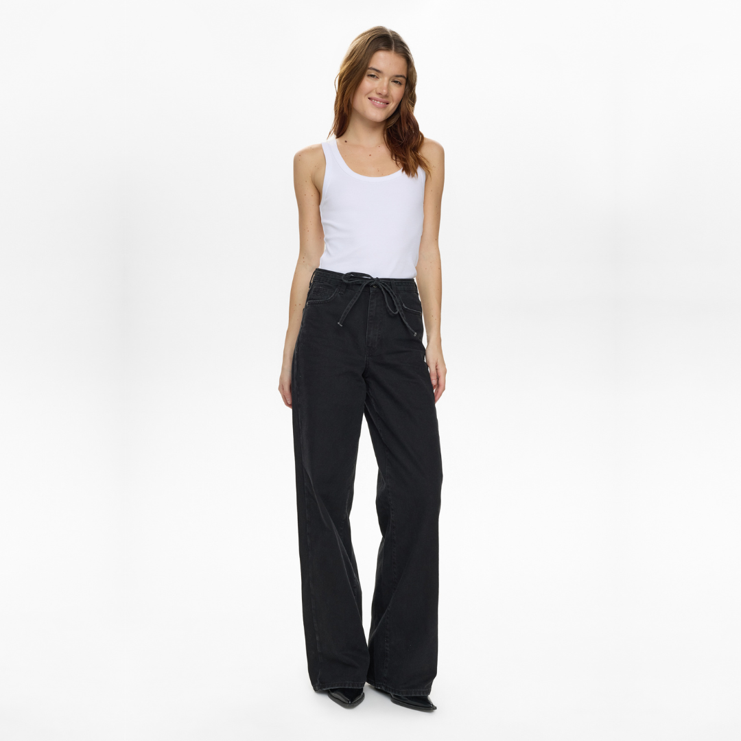 NÜMPH || NUBROOKLYN HIGH RISE WIDE JEANS BLACK DENIM