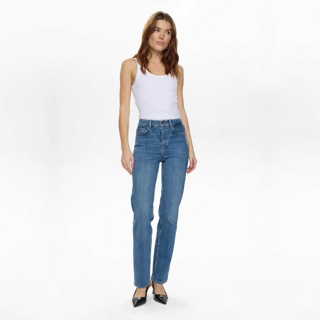 NÜMPH || NUOSLO STRAIGHT JEANS MEDIUM BLUE DENIM