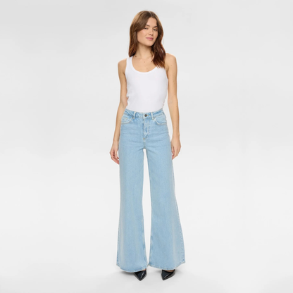 NÜMPH || NUPISA WIDE JEANS LIGHT BLUE DENIM