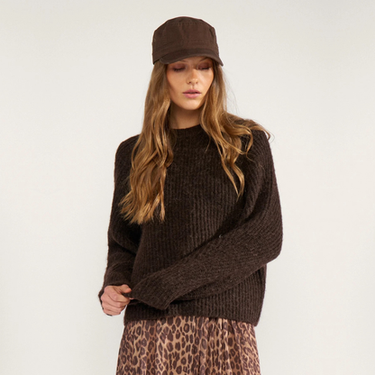 NÜMPH || NUZINDI PULLOVER BLACK COFFEE