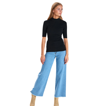 NÜMPH || NUBIA SS PULLOVER CROPPED Caviar