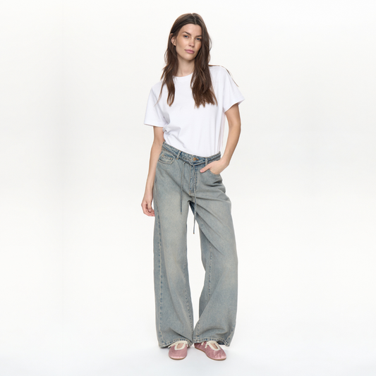 NÜMPH || NUBROOKLYN HR WIDE TINTED JEANS LIGHT TINTED BLUE