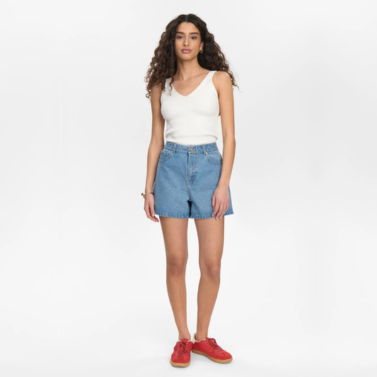 NÜMPH || NUVIRGINIA DENIM SHORTS LIGHT BLUE