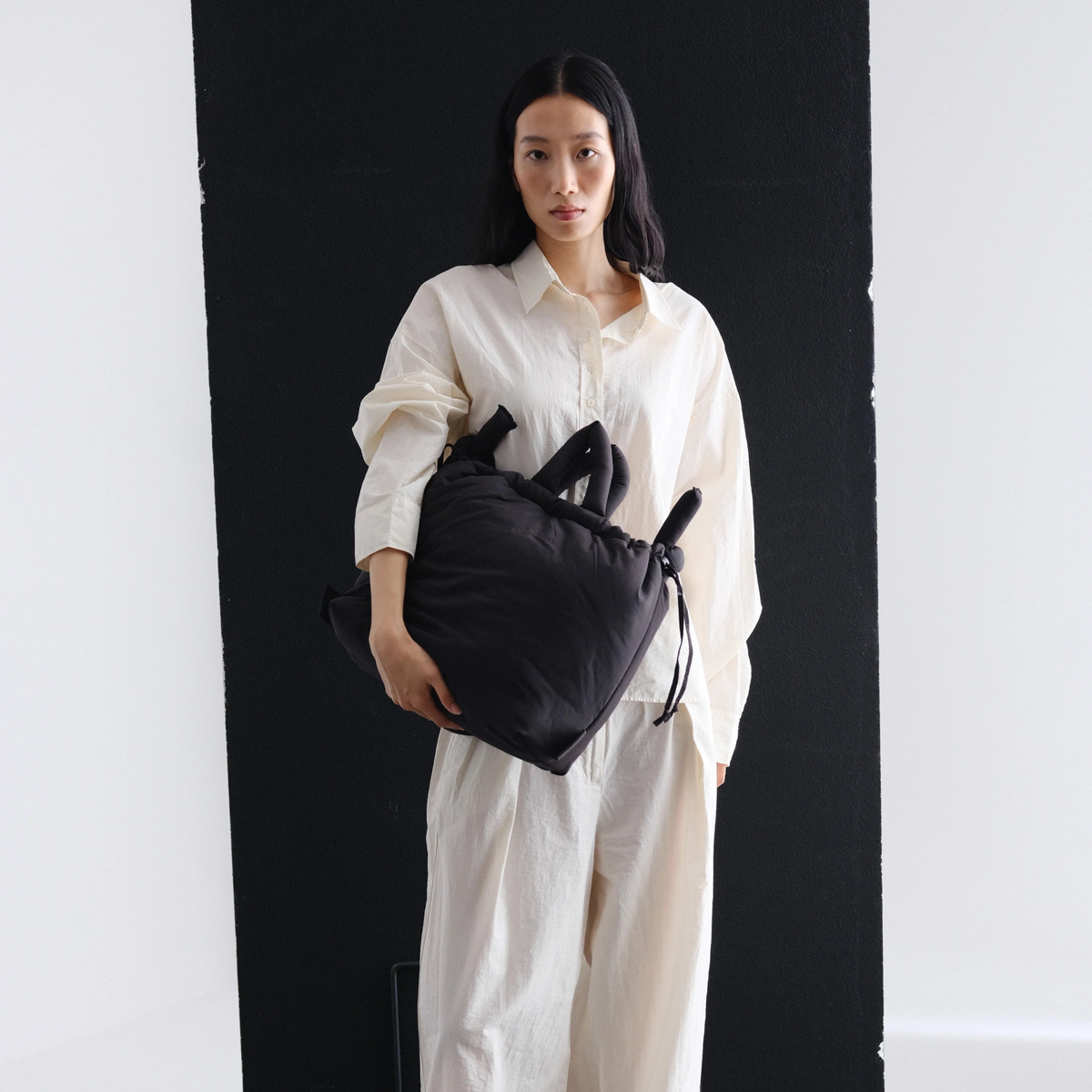ÖLEND || BLACK ONA SOFT BAG