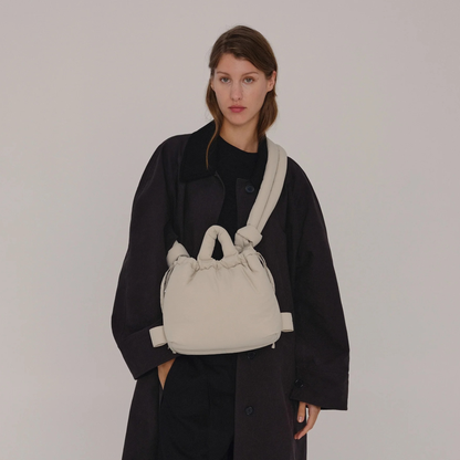 ÖLEND ||  SAND COMPACT ONA SOFT BAG
