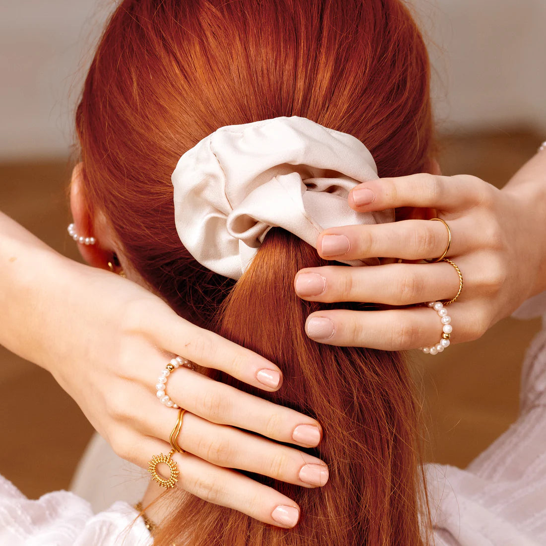 LUAMAYA || SHIMMERING SCRUNCHIE MEDIUM