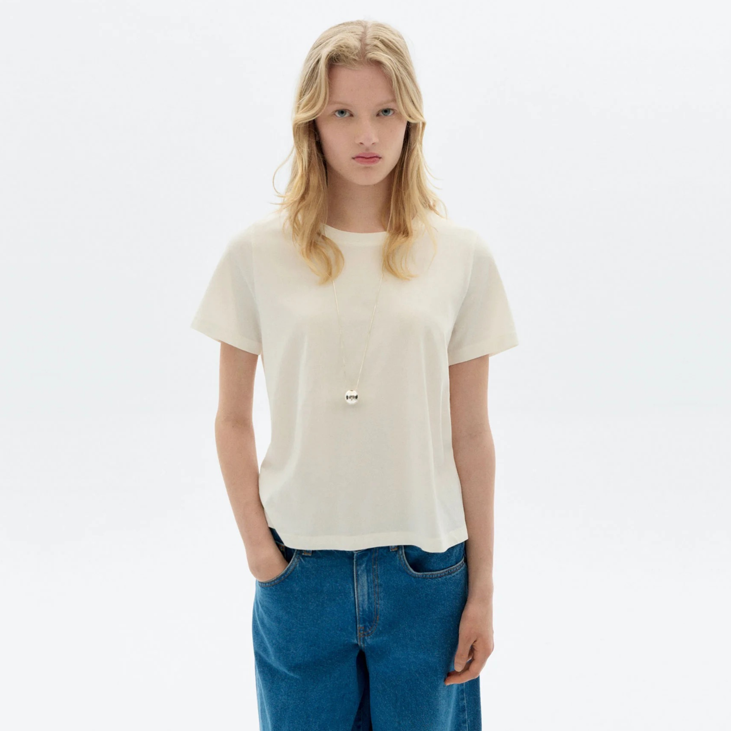 THINKING MU || IDA TEE WHITE WOMAN