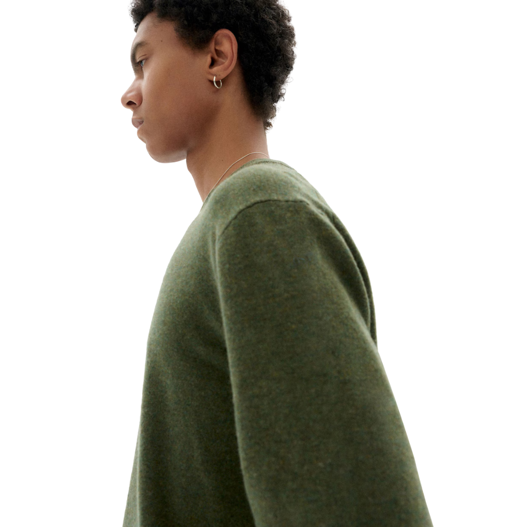 THINKING MU || LUCIEN KNITTED SWEATER DARK GREEN