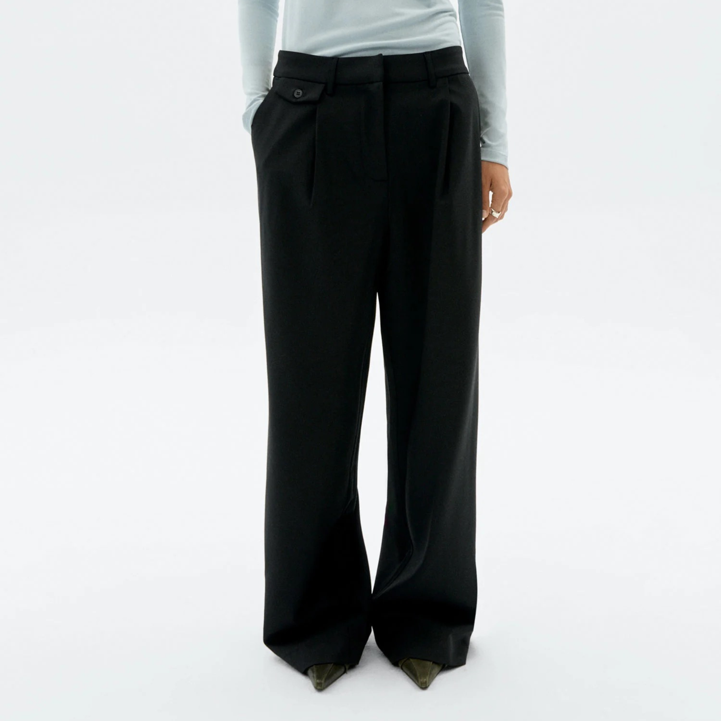 THINKING MU || PAT PANTS BLACK WOMAN