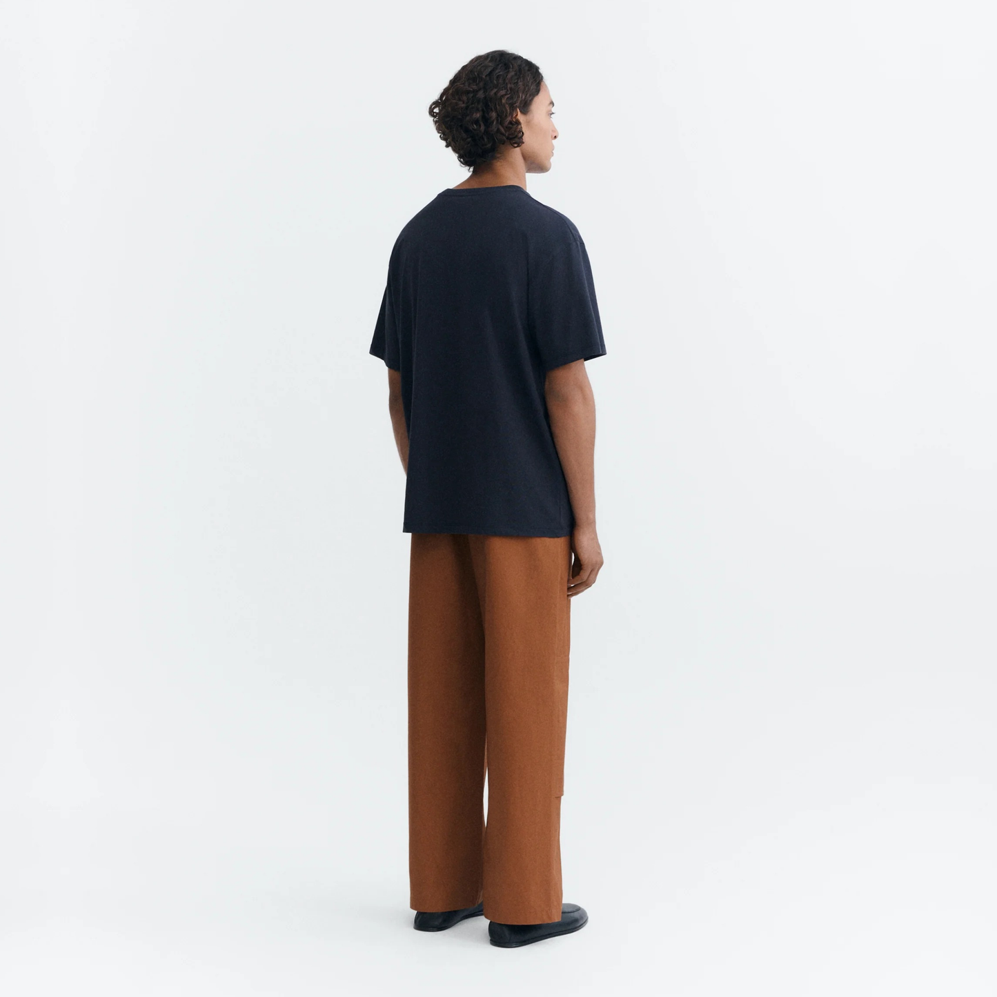 THINKING MU || STRAW CAMP NAVY AARON TEE MEN
